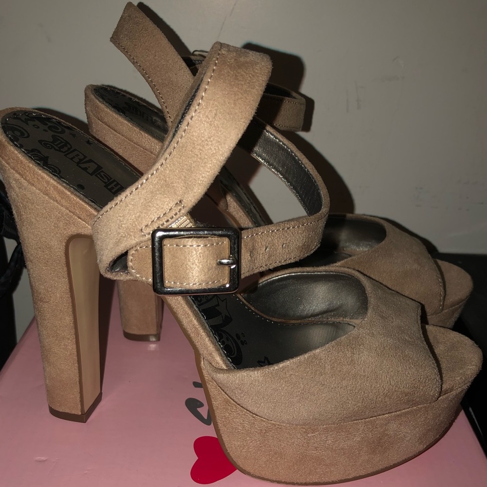 Brash shoes Women’s Size 7